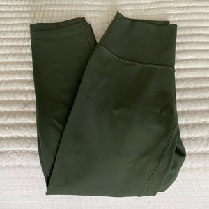 Lululemon Winder Under Crops Size 4